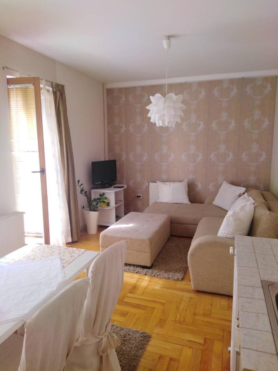 Apartments Carica Novi Sad Dış mekan fotoğraf